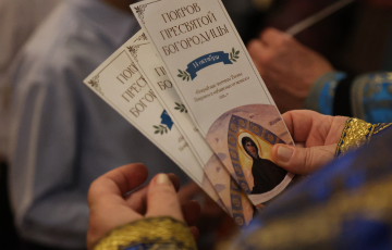 При храме Рождества Христова состоялась миссионерская акция к празднику Покрова Пресвятой Богородицы