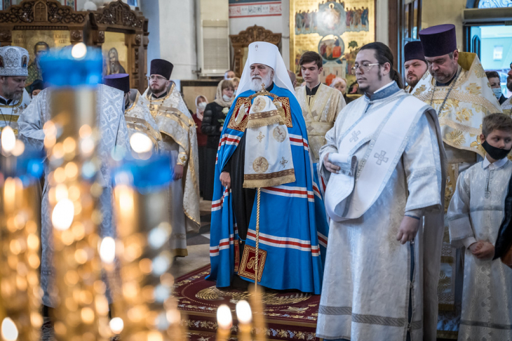 Владыка Павел Литургия (12).jpg